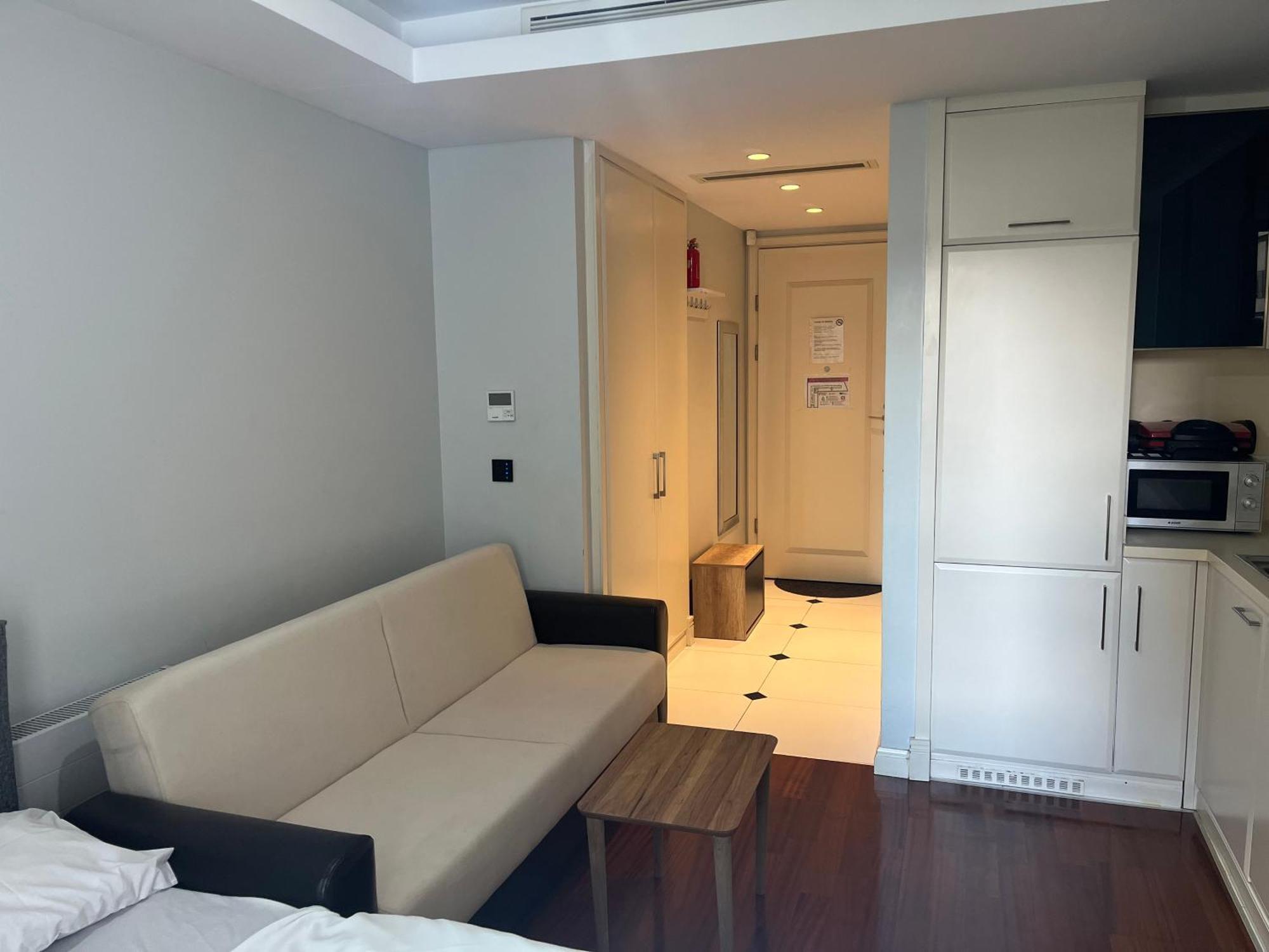 Studio Flat-One Room In Lux Residence Near Taksim-Beyoglu Istanbul Eksteriør billede